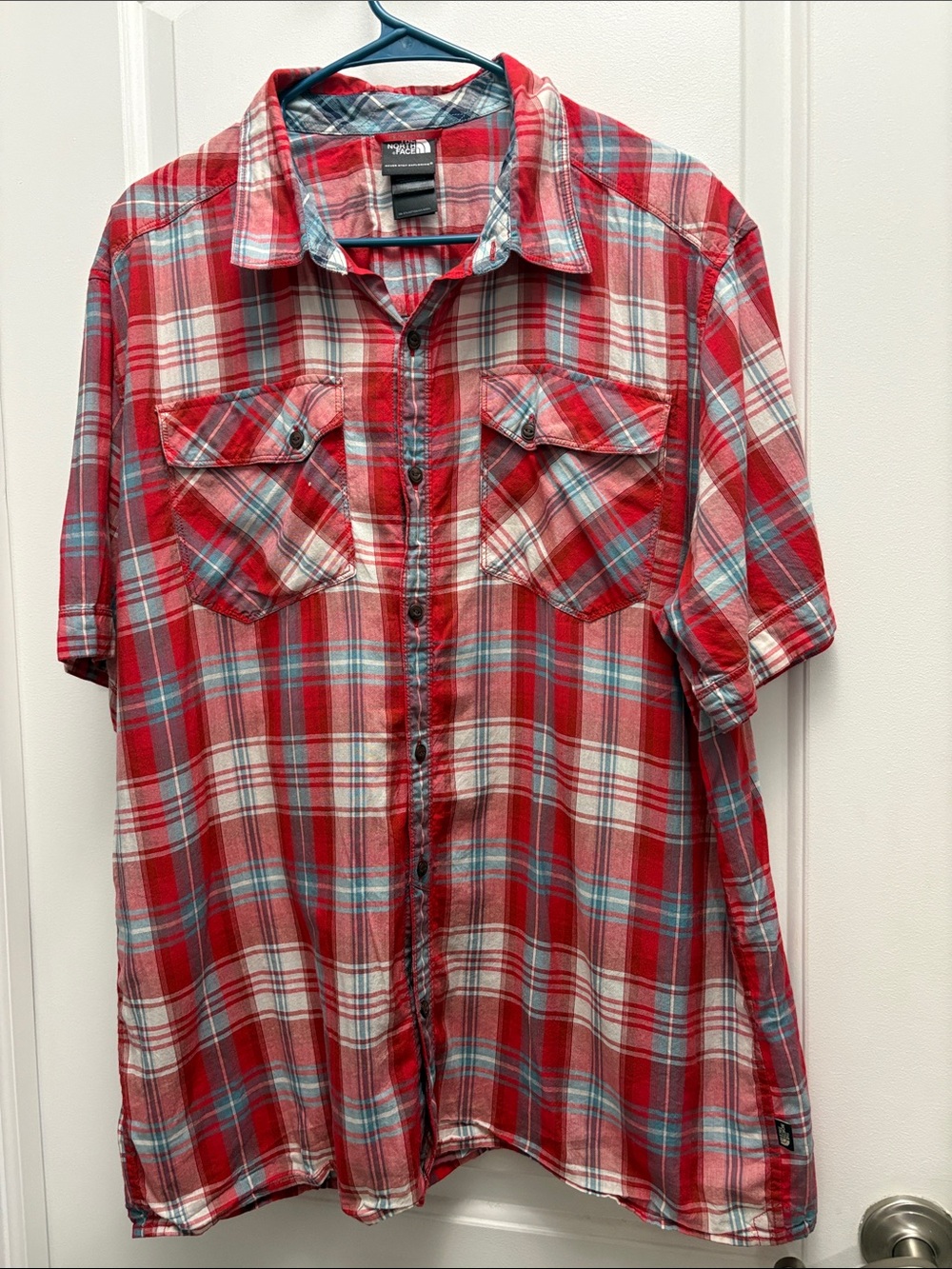 The North Face Men’s Red Blue Plaid Short Sleeve Button Down Outdoor Shirt - Picture 2 of 7